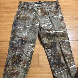 38/32 Real Tree Camo Pants